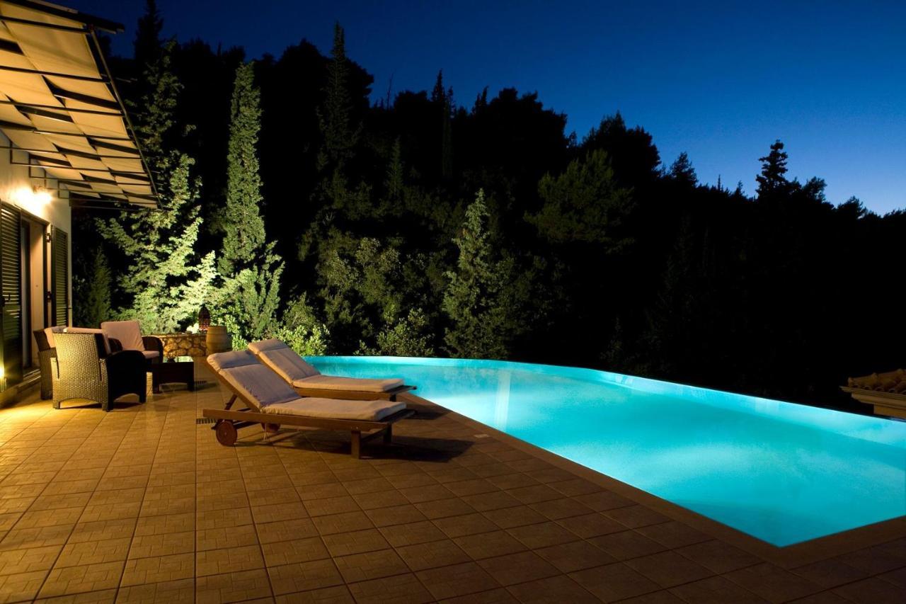 Villa Timoklia Tsoukaladhes Luaran gambar