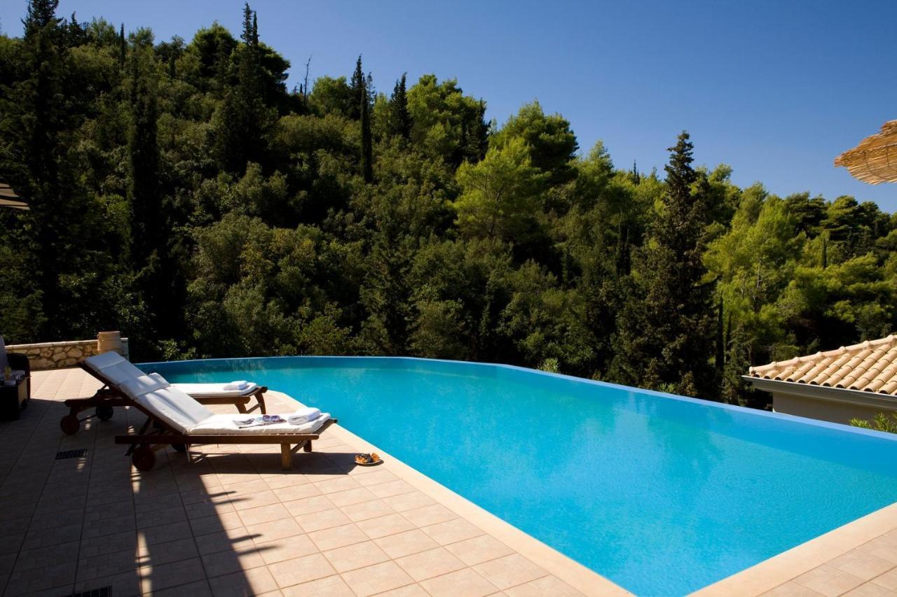 Villa Timoklia Tsoukaladhes Luaran gambar