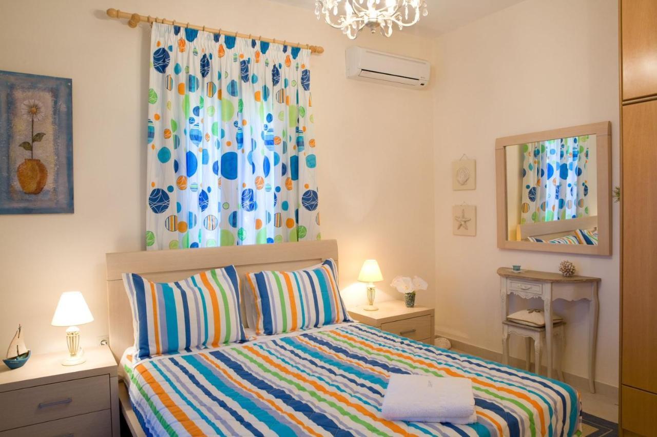 Villa Timoklia Tsoukaladhes Luaran gambar