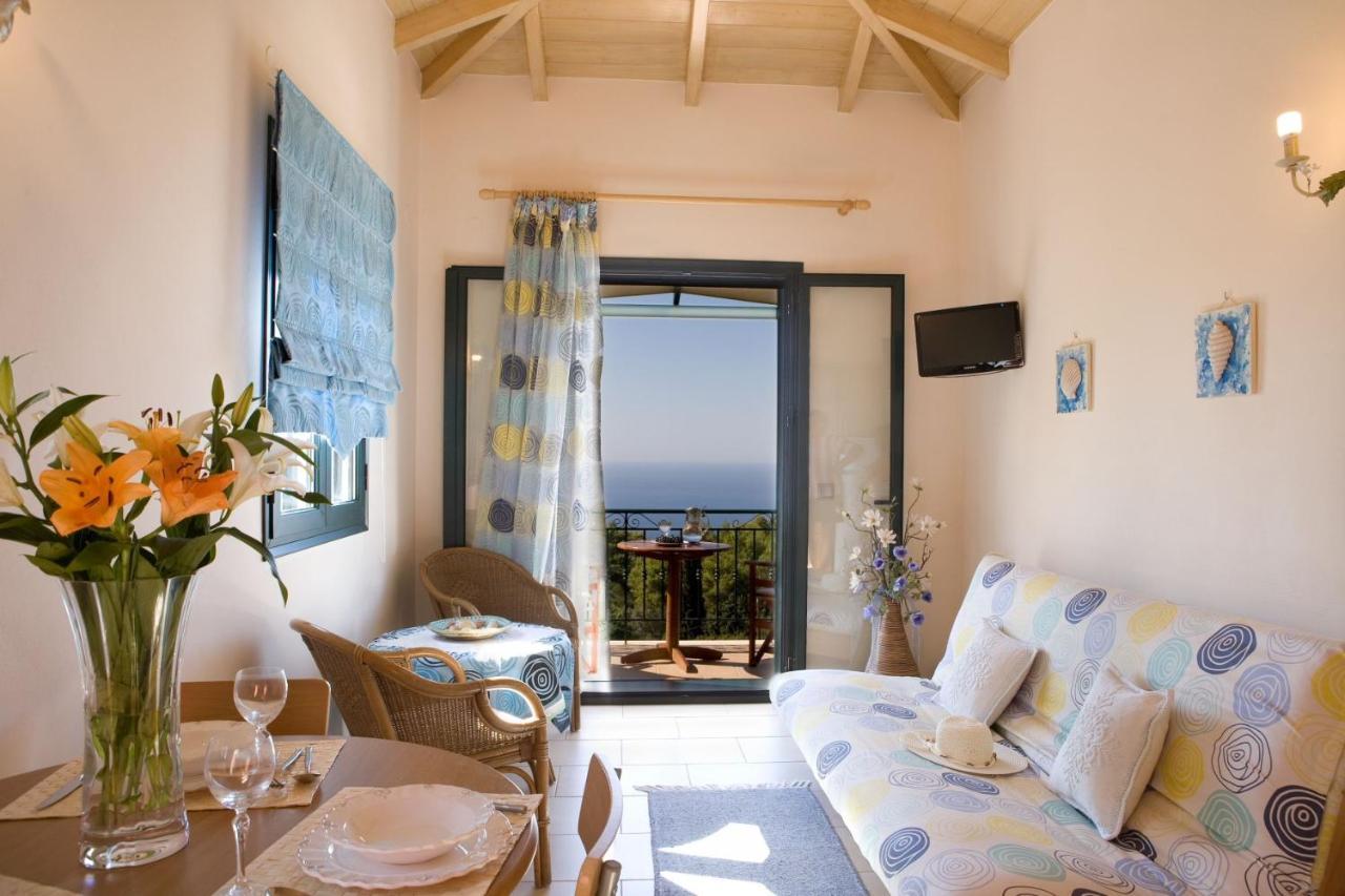 Villa Timoklia Tsoukaladhes Luaran gambar